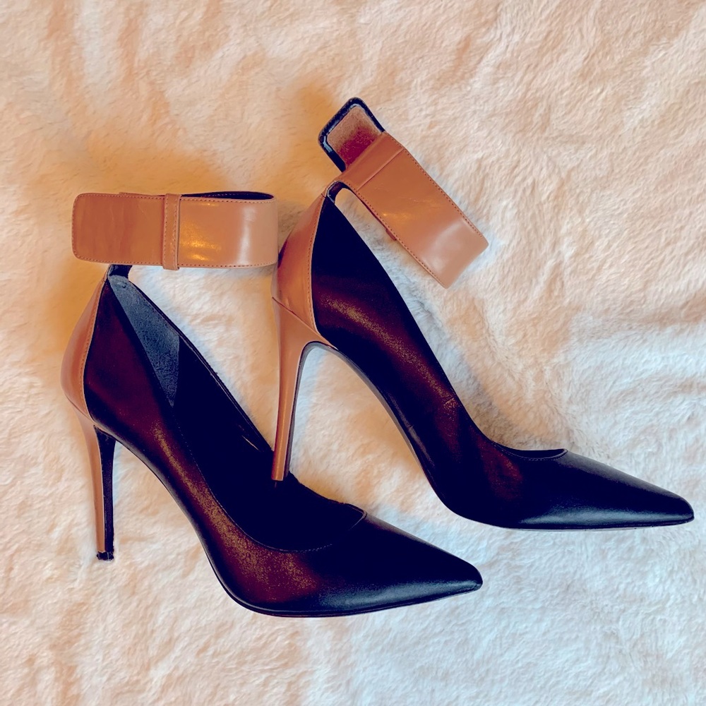 Enzo Angiolini Women’s Fastir Leather Pump